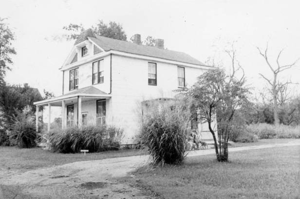 Located directly across from Lake Artemesia and the Baltimore and Ohio Railroad tracks, the Gray family home was for more than sixty years the site of many gatherings for family and friends. 
